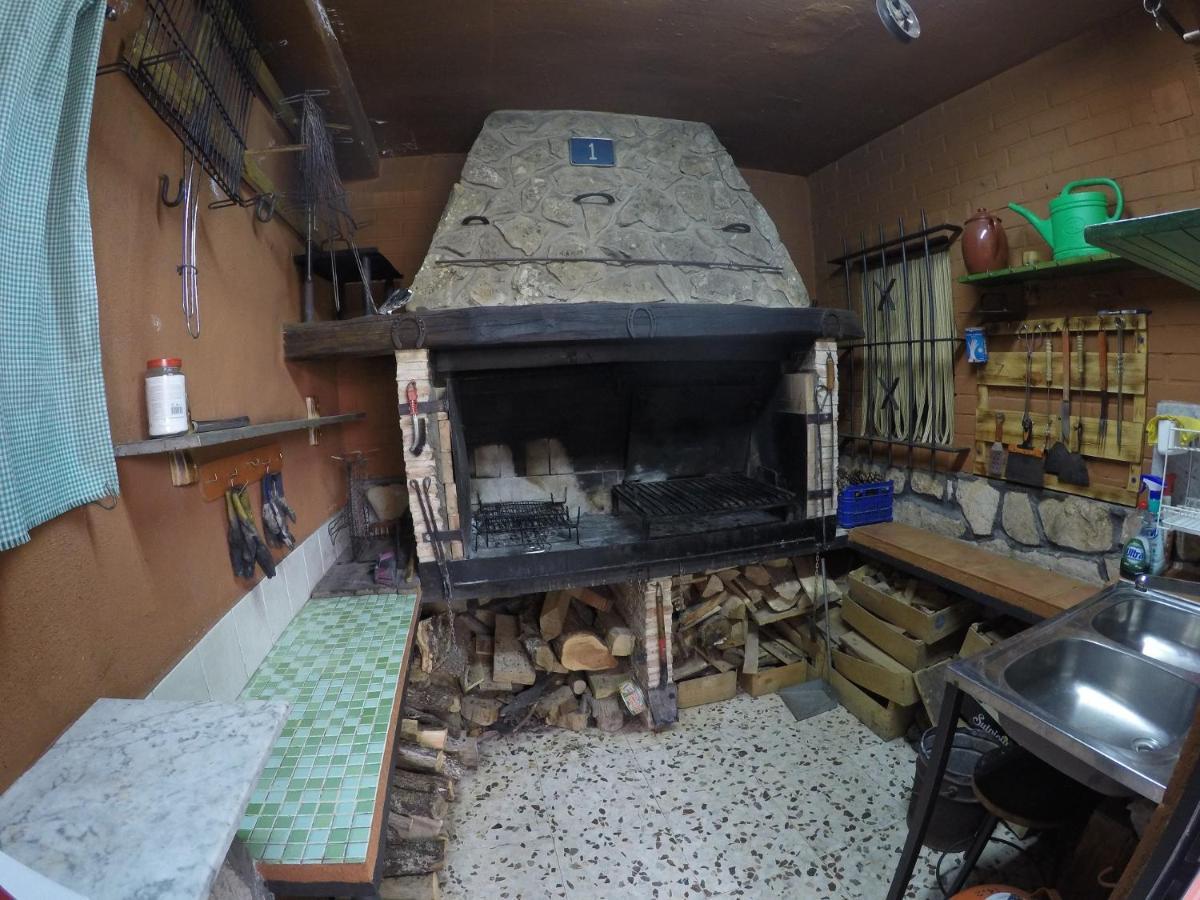 Fuente Del Gamellon ξενώνας Buenache de la Sierra Εξωτερικό φωτογραφία