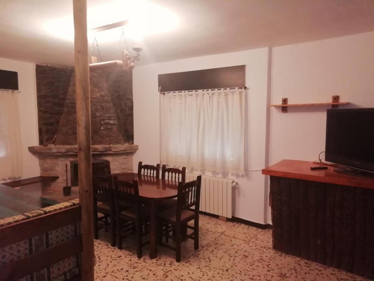 Fuente Del Gamellon ξενώνας Buenache de la Sierra Εξωτερικό φωτογραφία