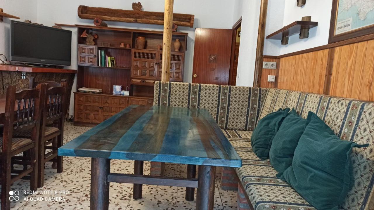 Fuente Del Gamellon ξενώνας Buenache de la Sierra Εξωτερικό φωτογραφία